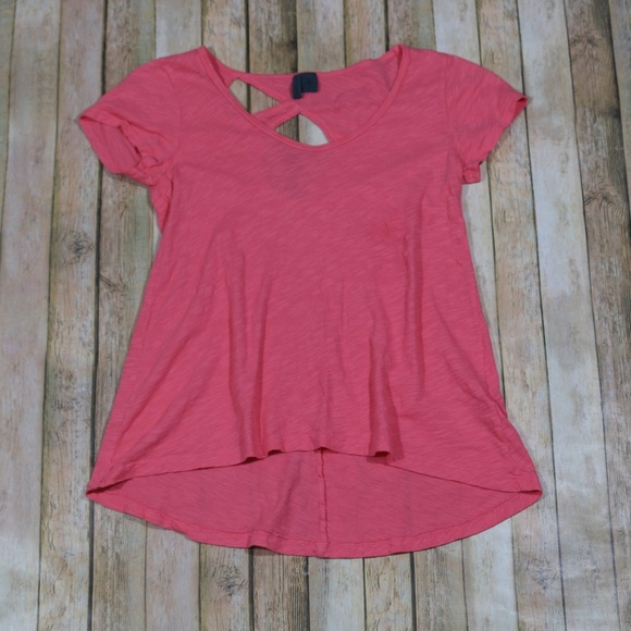 Anthropologie Tops - Anthropologie Left of Center Cutout Back T Shirt